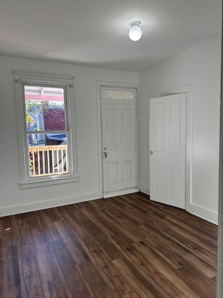 16 S 11th St - Photo 2 of 16