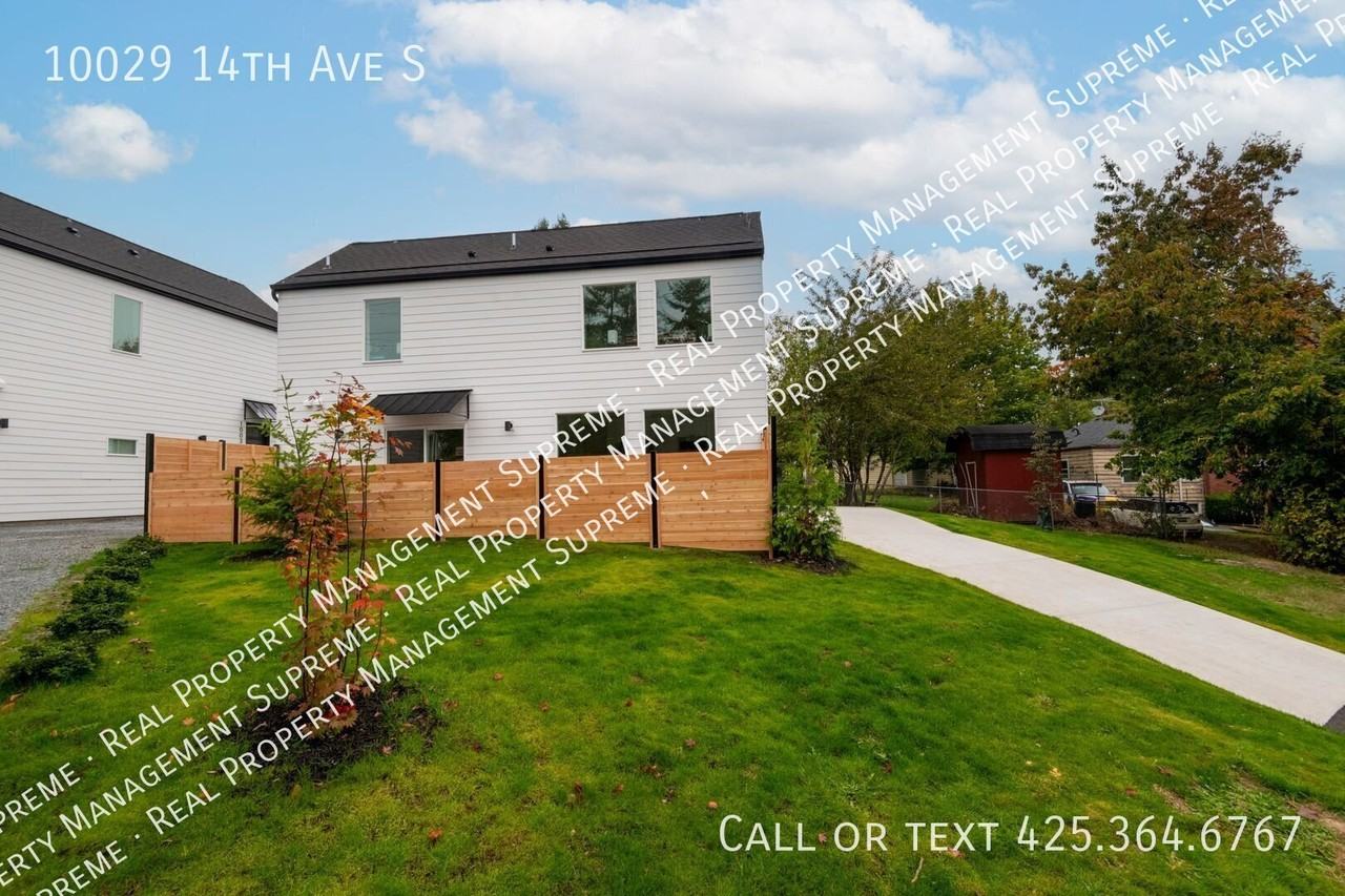 10029 14th Ave S - Photo 3 of 30