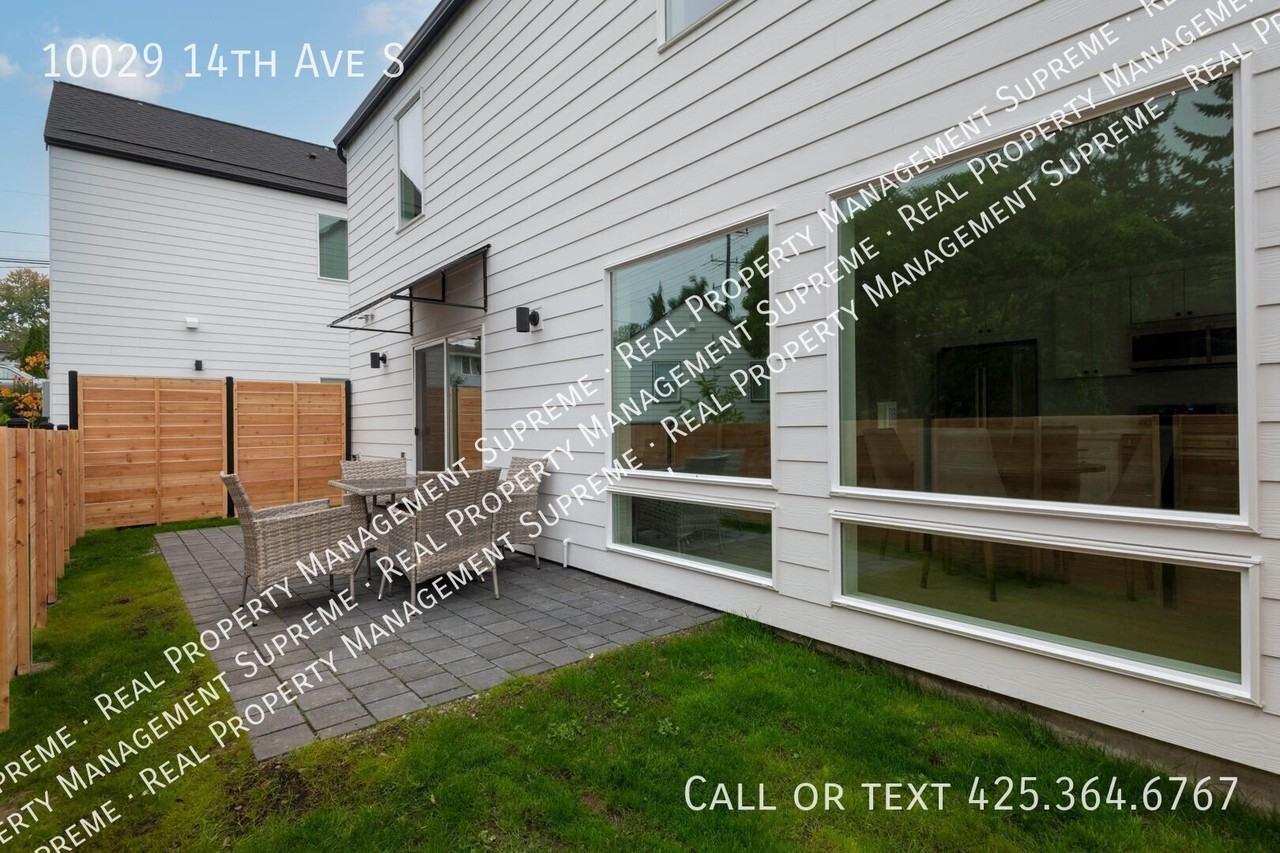 10029 14th Ave S - Photo 4 of 30