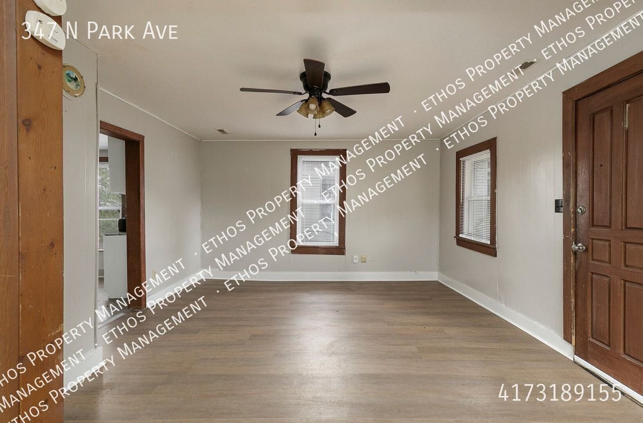 347 N Park Ave - Photo 3 of 9
