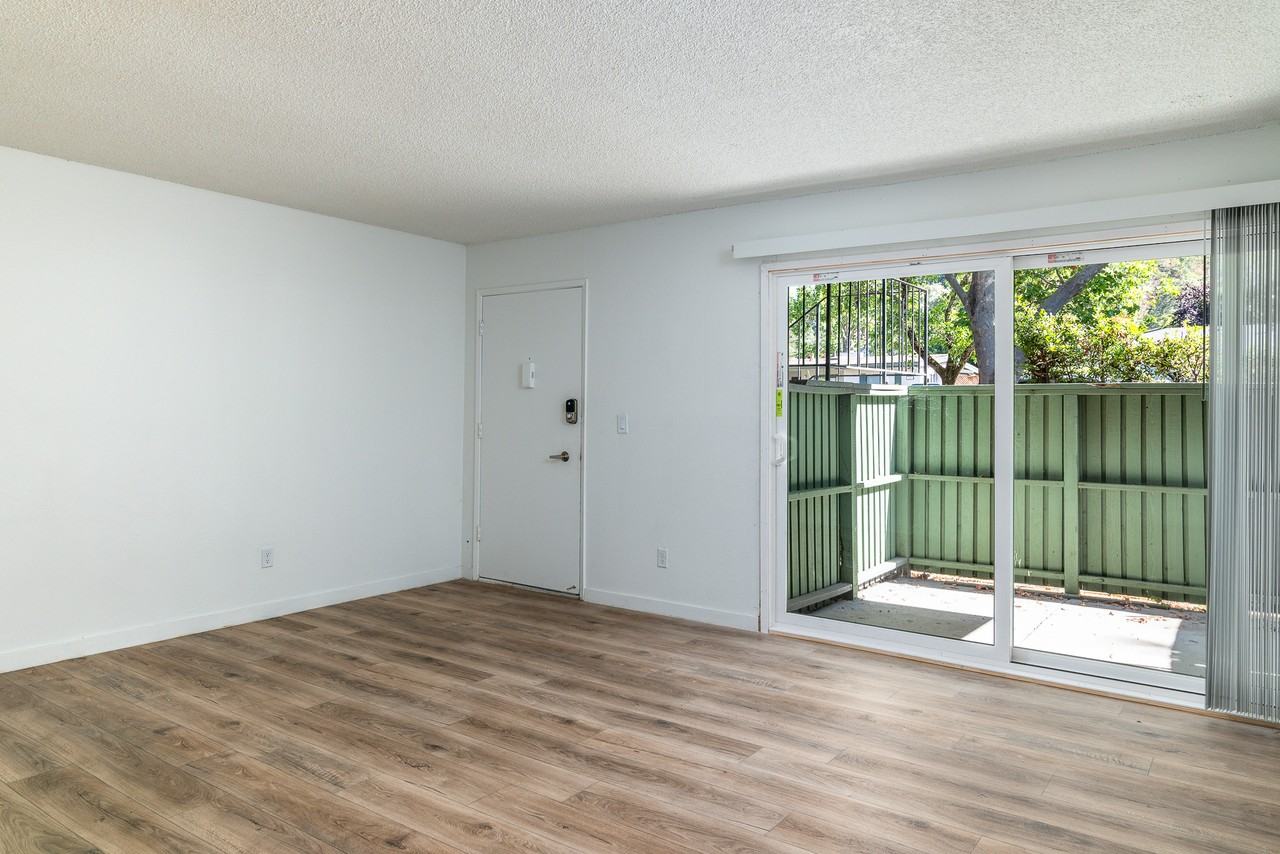 450 Alameda Del Prado #450H - Photo 4 of 22