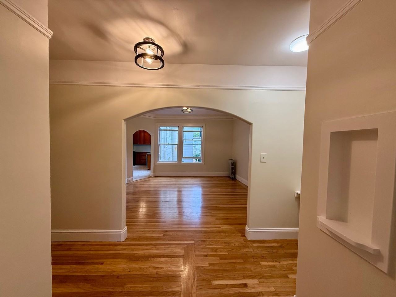 221 24th Ave #204 - Photo 4 of 19