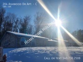featured image of 204 Ashwood Dr #C