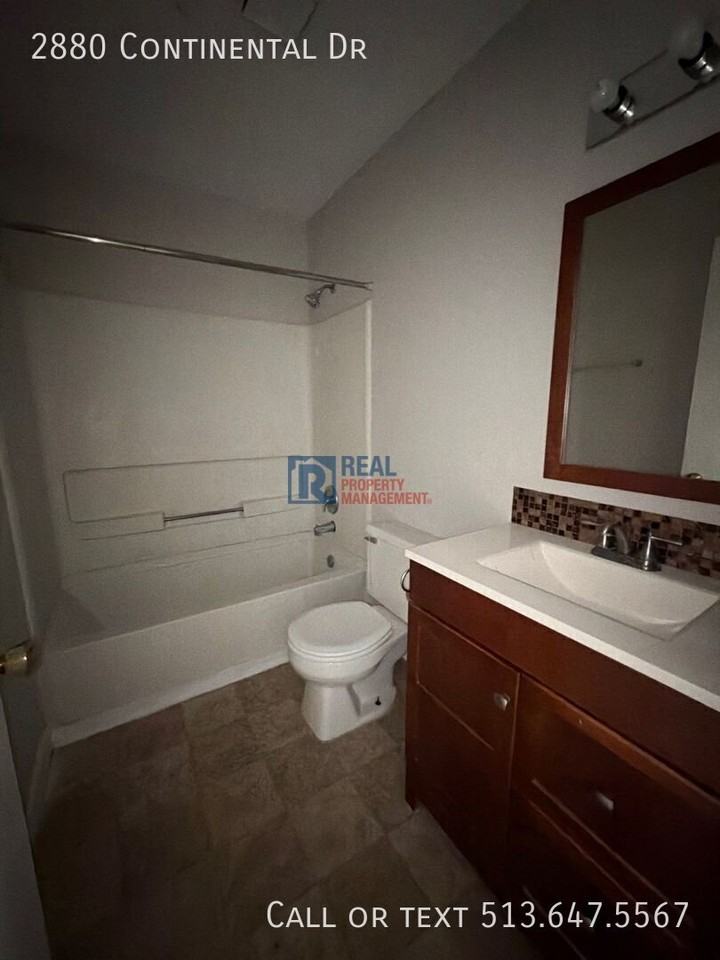 2880 Continental Dr - Photo 4 of 11