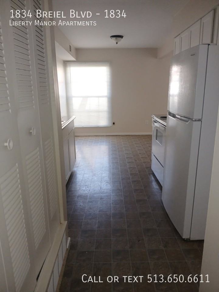 1834 S Breiel Blvd #1834 - Photo 5 of 19