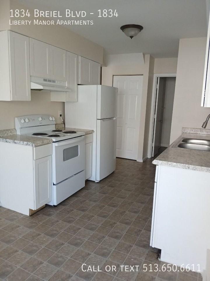 1834 S Breiel Blvd #1834 - Photo 6 of 19