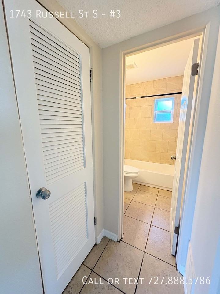 1743 Russell St S #3 - Photo 7 of 26