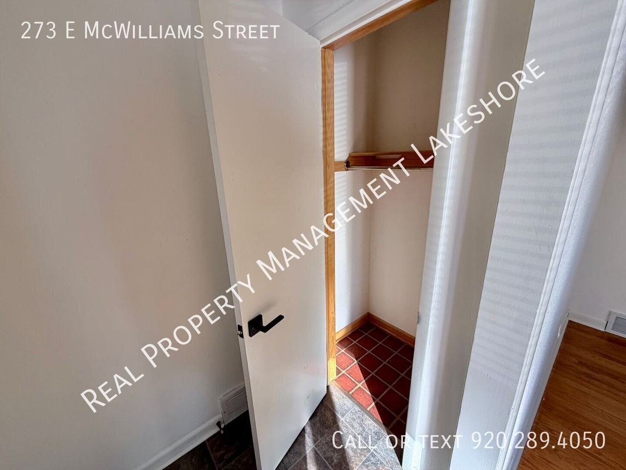 273 E Mcwilliams St - Photo 3 of 26