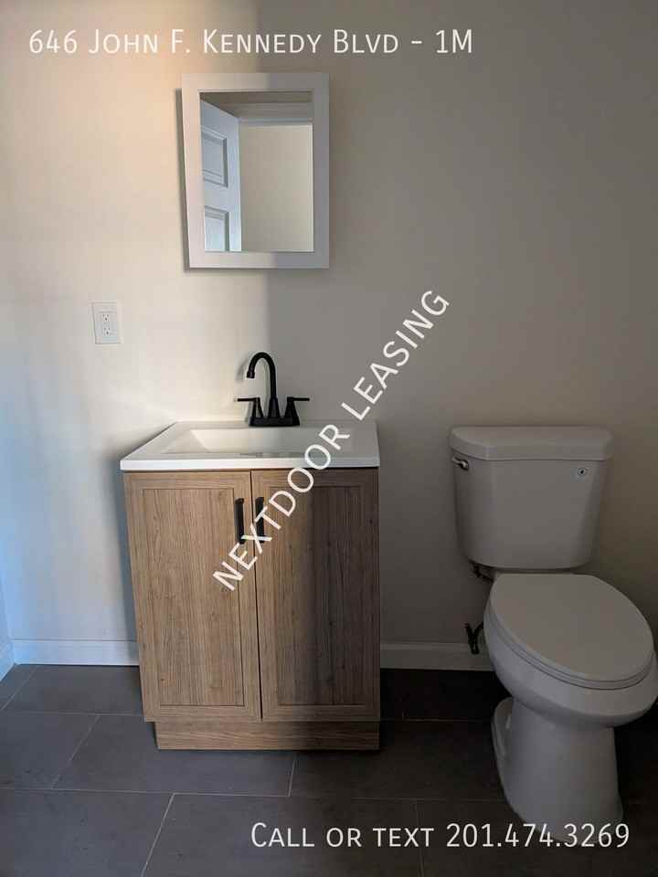 646 Kennedy Blvd #1M - Photo 2 of 8