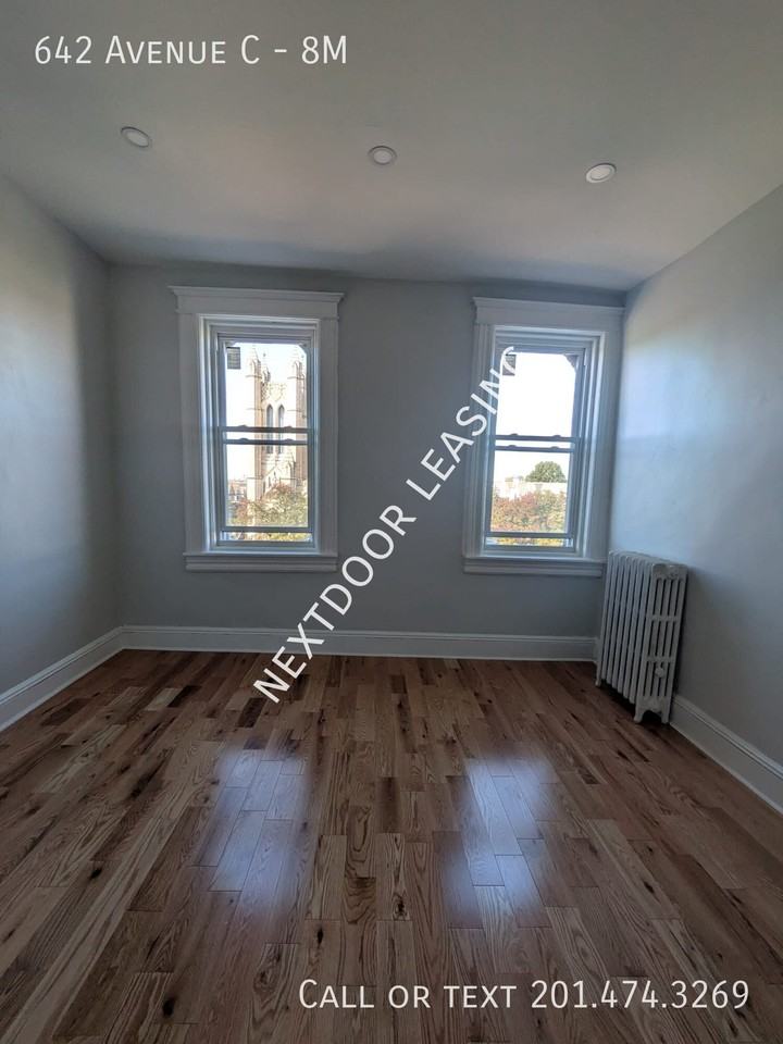 642 Avenue C #8M - Photo 6 of 10