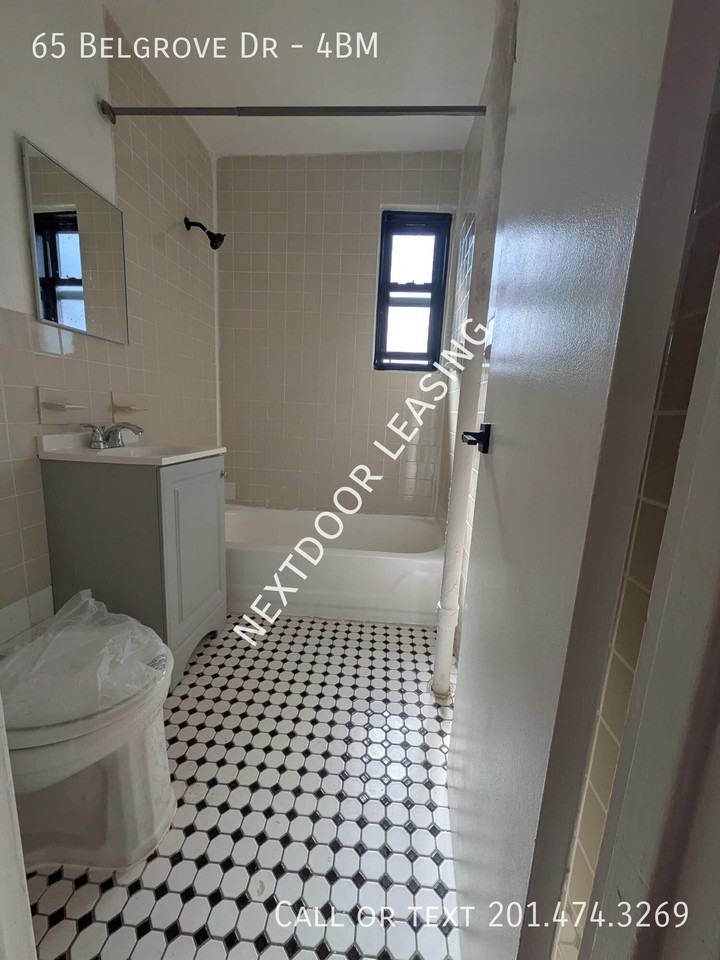 65 Belgrove Dr #4BM - Photo 2 of 7
