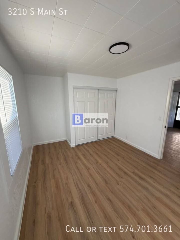 3210 S Main St - Photo 2 of 10