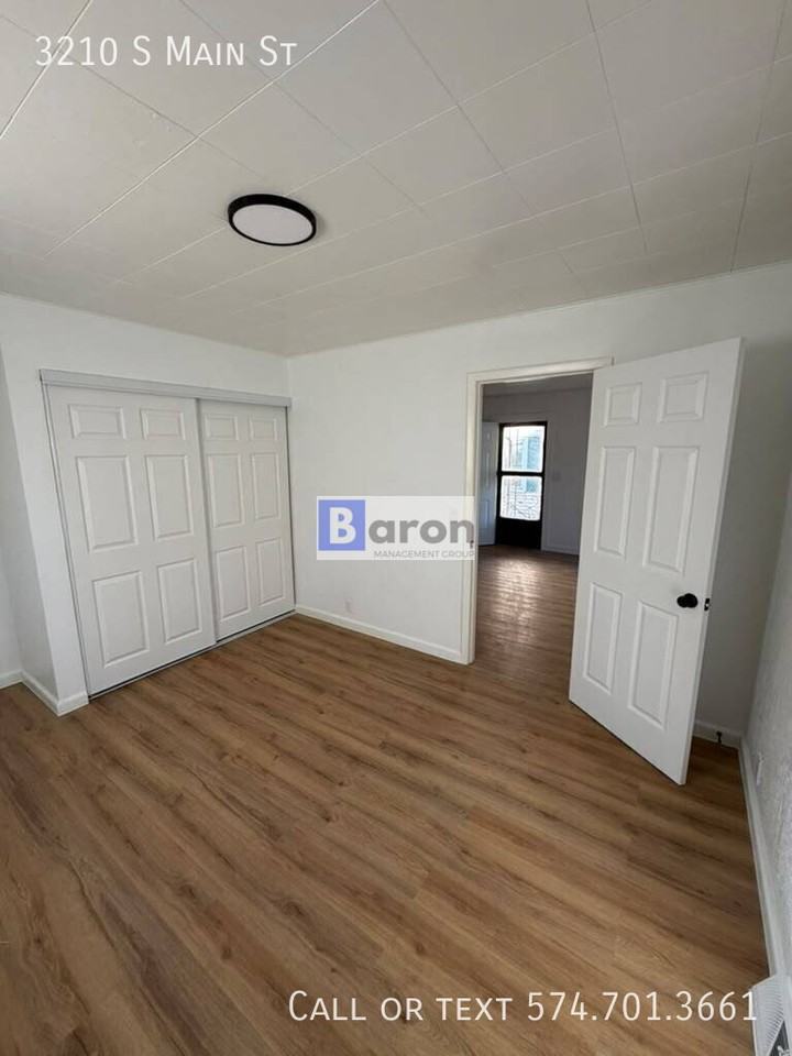 3210 S Main St - Photo 5 of 10