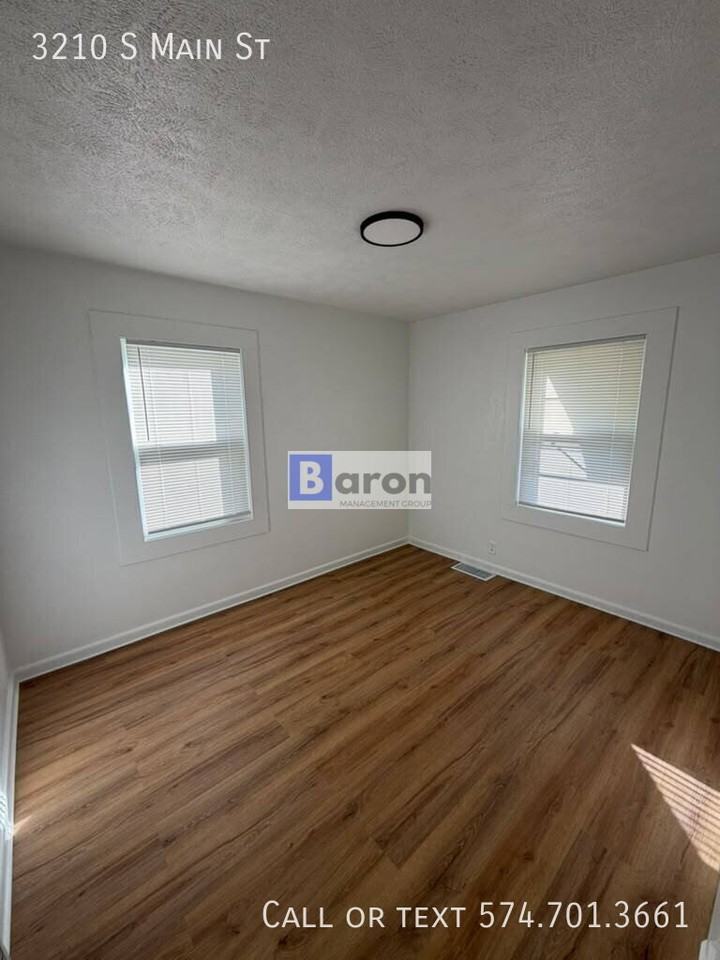 3210 S Main St - Photo 7 of 10
