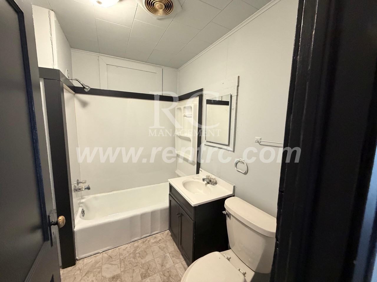 22 S State St #S - Photo 4 of 13