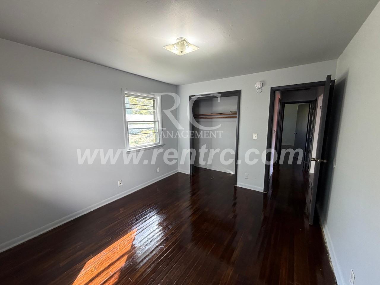 603 Pixley St - Photo 7 of 9