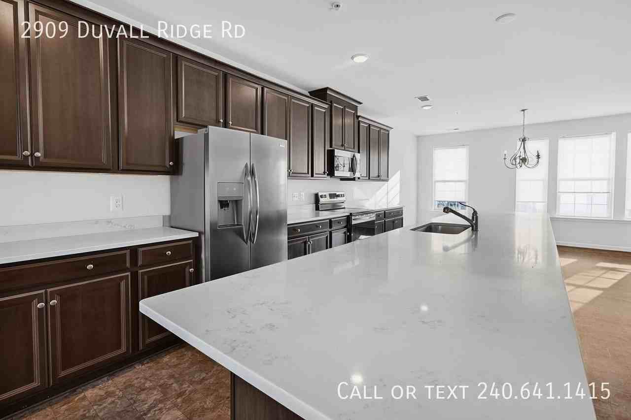 2909 Duvall Ridge Rd - Photo 7 of 24