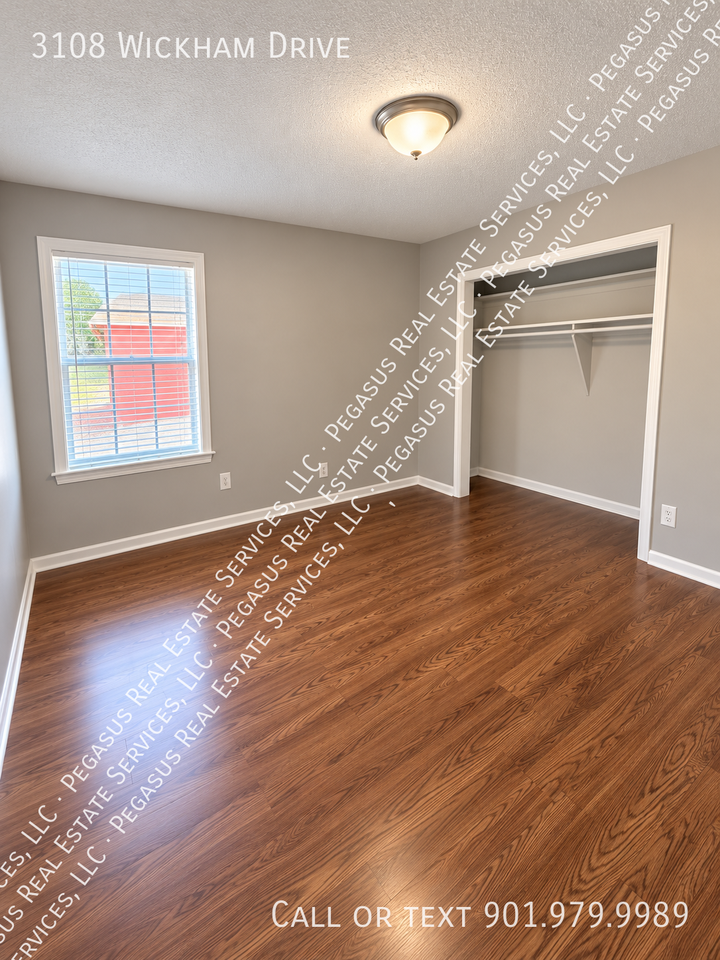 3108 Wickham Dr - Photo 3 of 13
