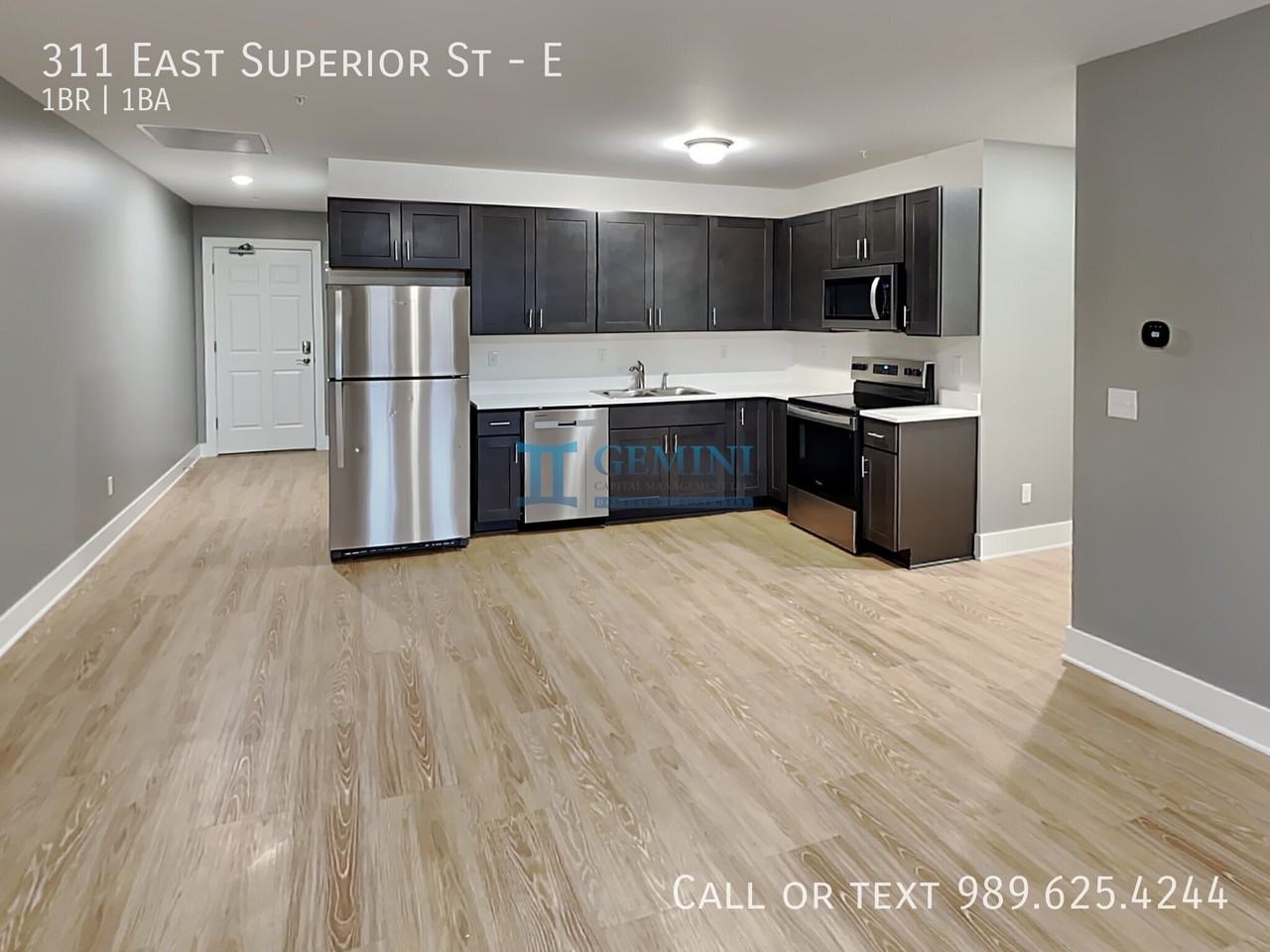 311 E Superior St #E - Photo 2 of 11