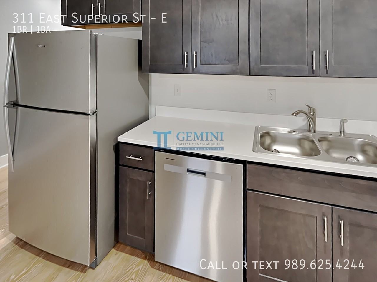 311 E Superior St #E - Photo 7 of 11