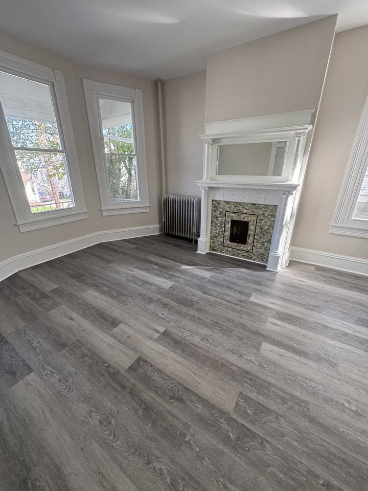 81-83 Dana Street - Photo 3 of 10