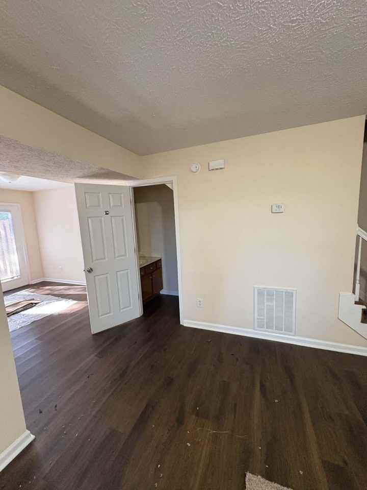 1708 Patrick Way - Photo 3 of 24