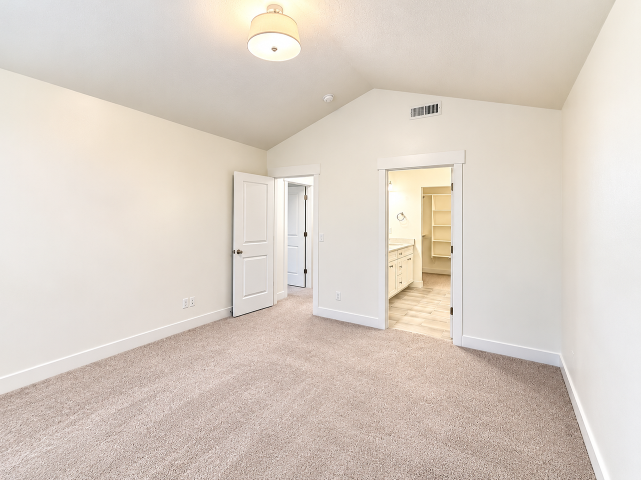 3696 W 1530 N #1 - Photo 6 of 11