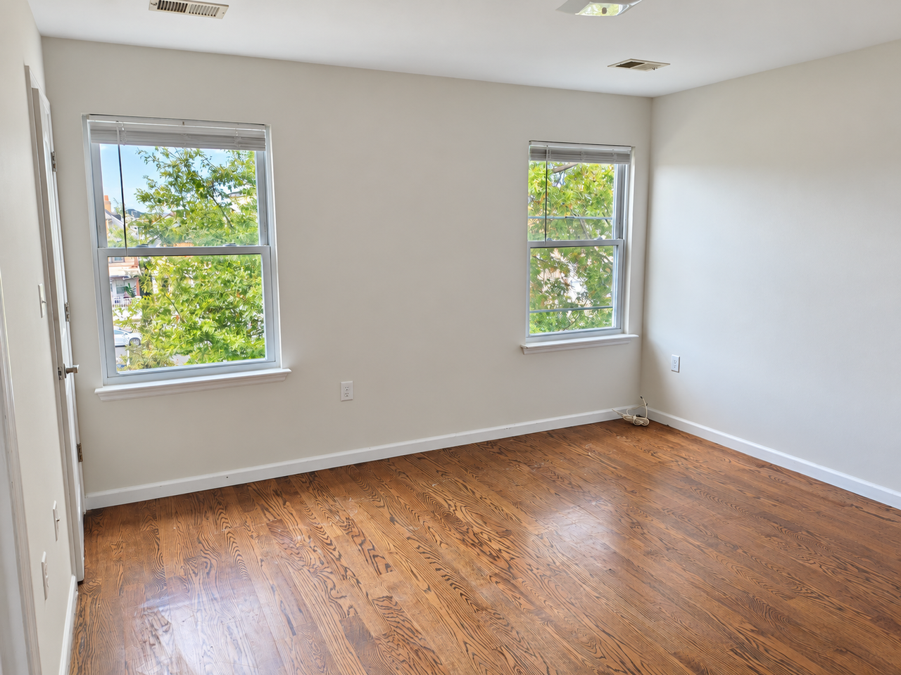 25 Amity Street - Photo 5 of 32