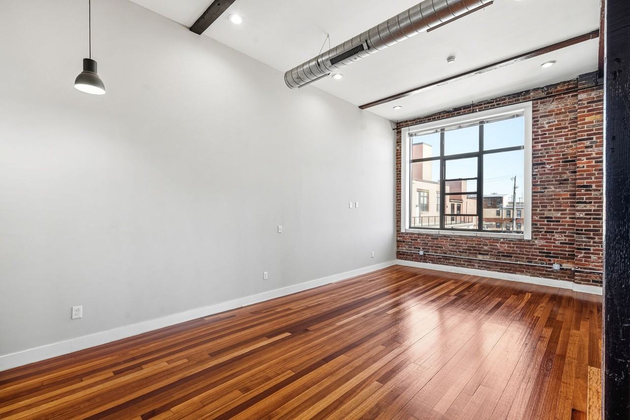 3421 Richmond St #212 - Photo 3 of 14