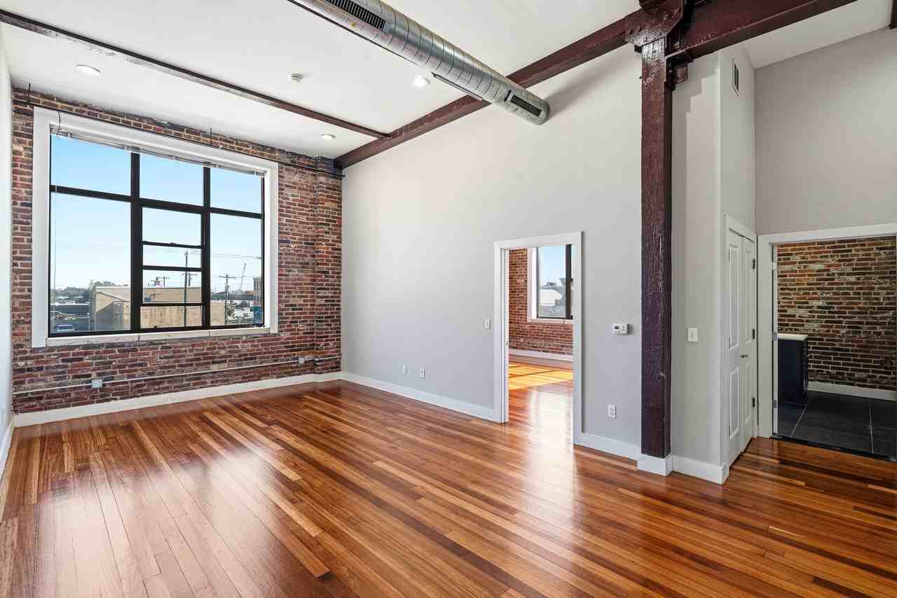 3421 Richmond St #212 - Photo 4 of 14