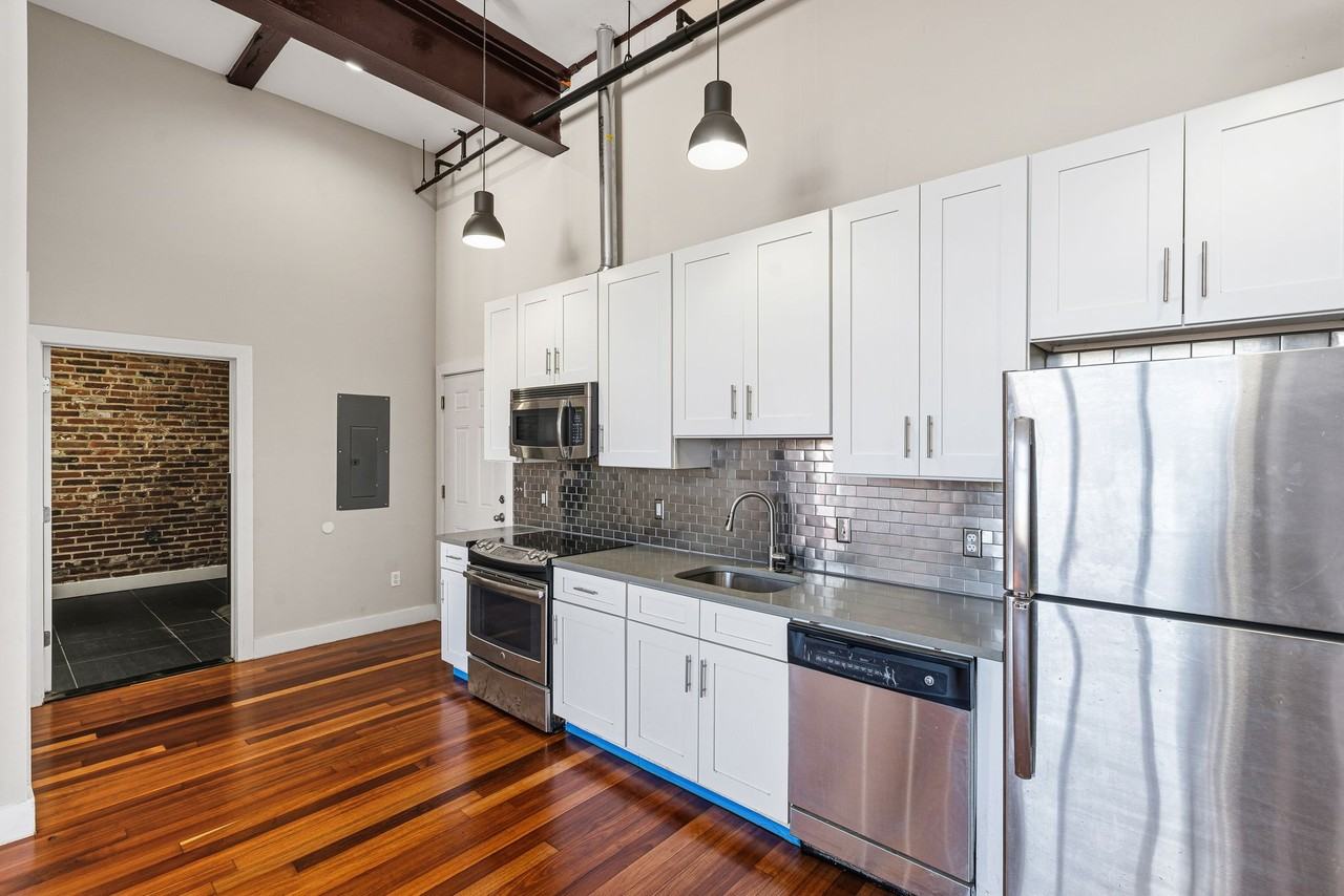 3421 Richmond St #212 - Photo 5 of 14