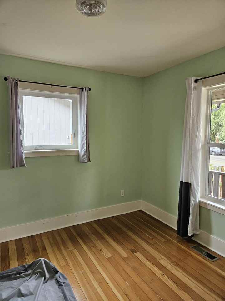 4715 N Pearl St #1 - Photo 5 of 6
