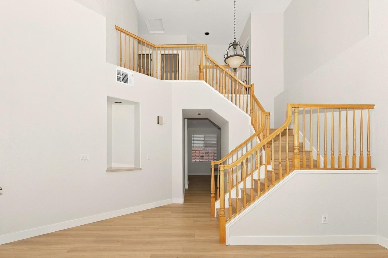 1509 Eagles Nest Ln #1 - Photo 7 of 38