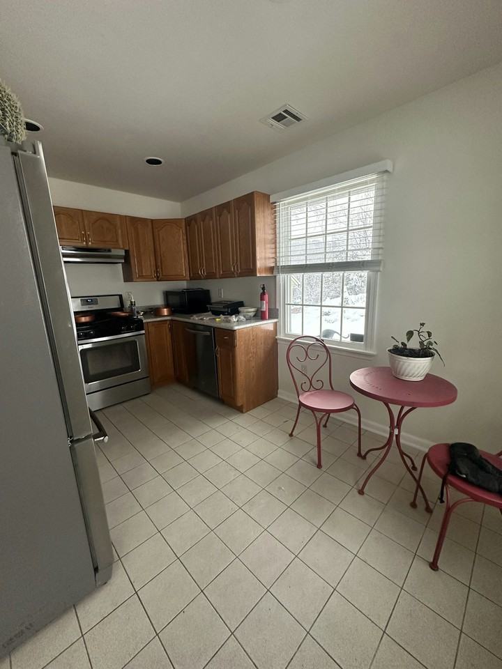 36 Guinea Hollow Rd - Photo 6 of 10