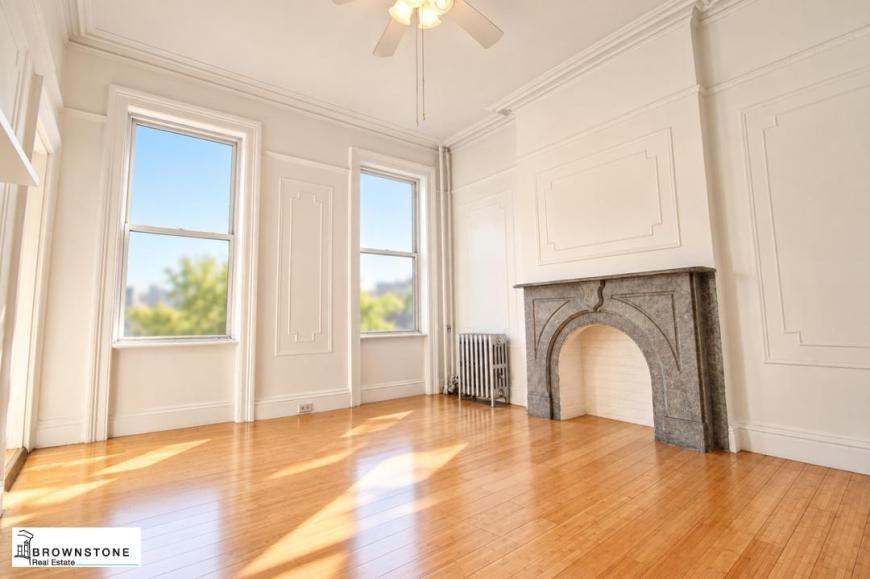 117 Nelson St - Photo 3 of 6