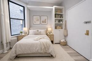 featured image of 358 W 51st St