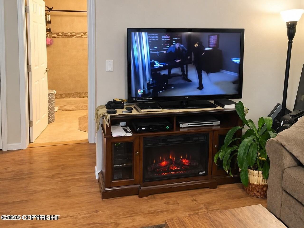 5926 Prosperity Dr - Photo 5 of 13