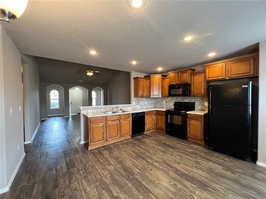 1229 S Apollo Dr - Photo 7 of 20