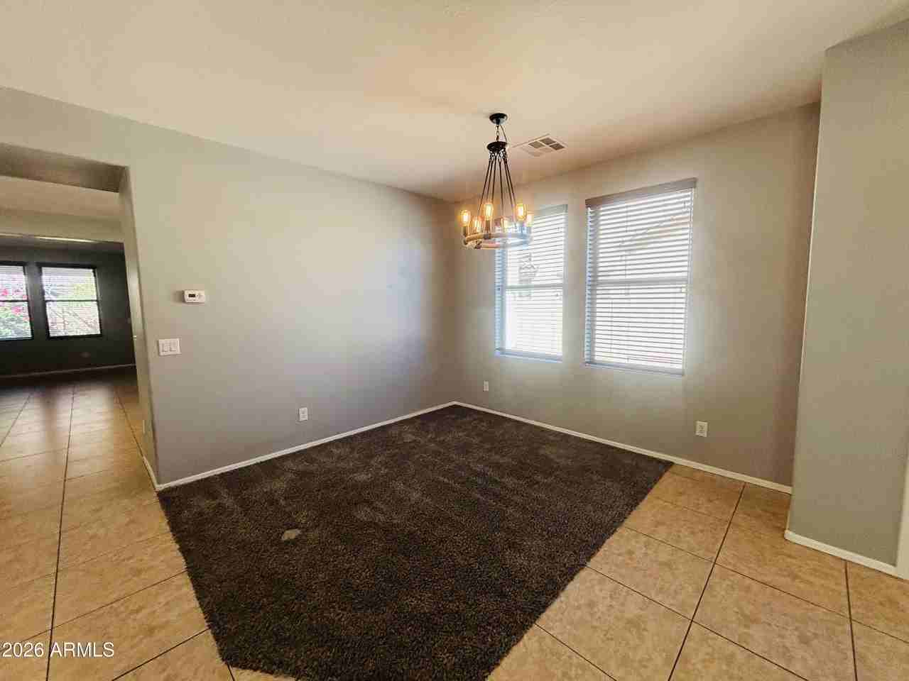 3262 E Oakland St - Photo 6 of 30