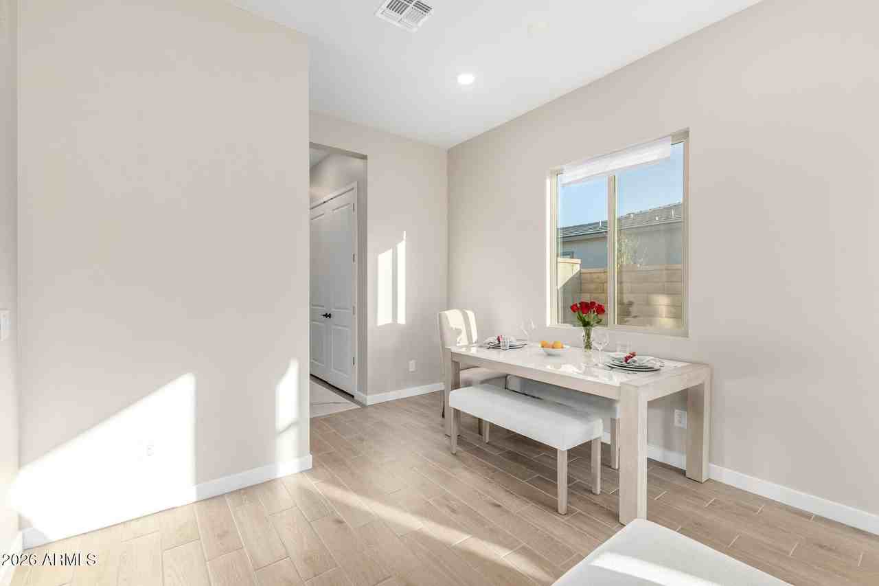 5676 N 205th Ln - Photo 6 of 33