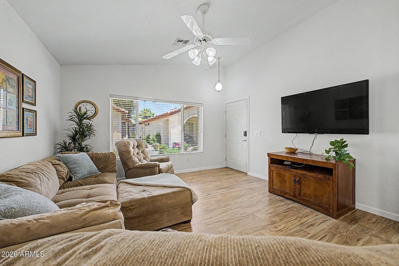 1120 N Val Vista Dr #95 - Photo 4 of 37