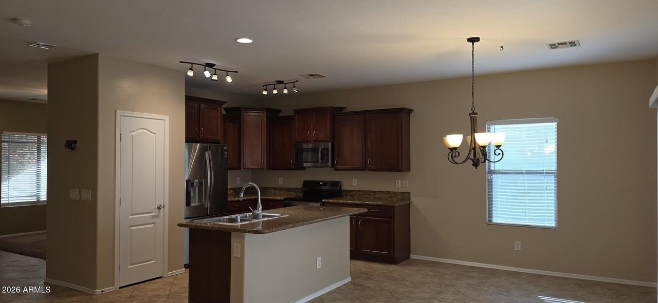 16534 W Lilac St - Photo 3 of 26
