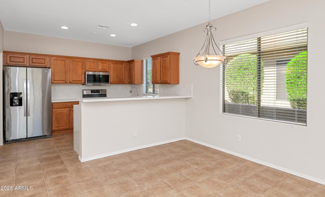1760 W Morse Dr - Photo 5 of 50