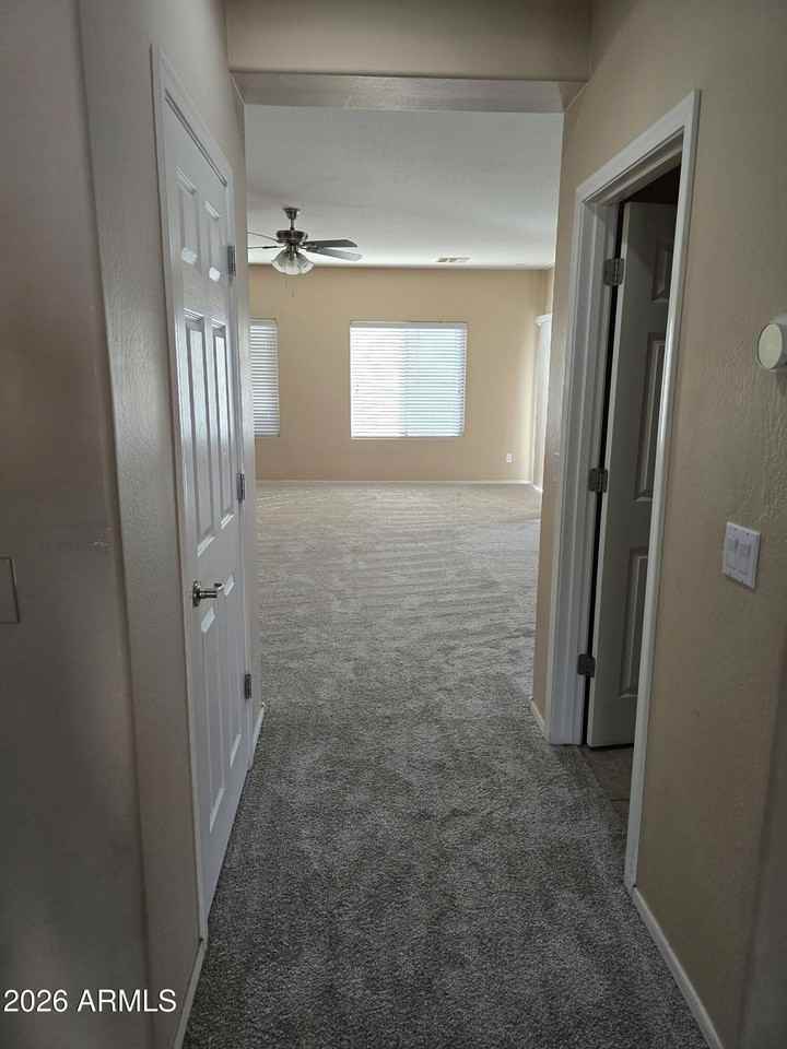 5523 W Andrea Dr - Photo 5 of 25