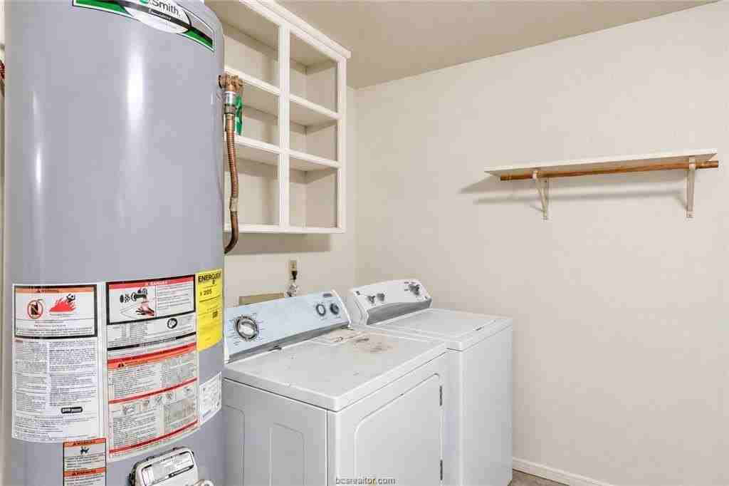 3403 Coastal Dr - Photo 7 of 15