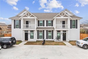 featured image of 808 Fairview Ave #B