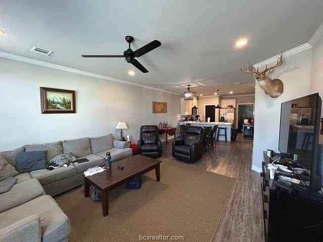 808 Fairview Ave #B - Photo 2 of 23