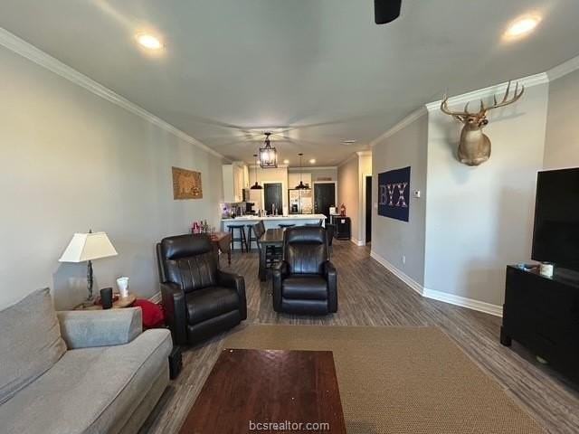 808 Fairview Ave #B - Photo 3 of 23