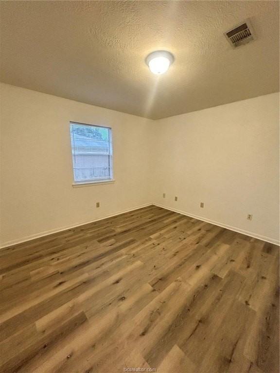 723 San Saba Dr - Photo 3 of 9