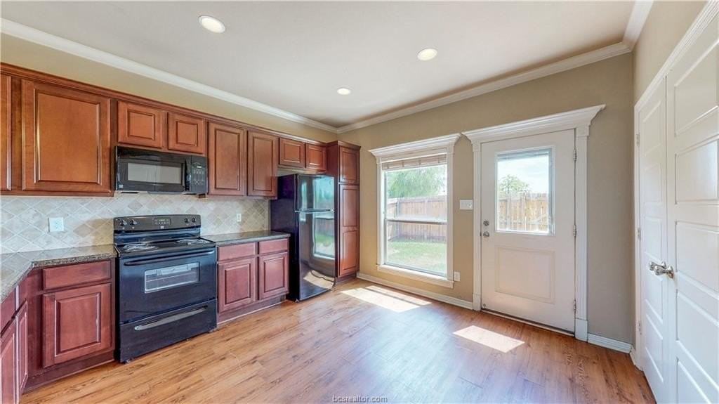 6902 Appomattox Dr - Photo 7 of 30